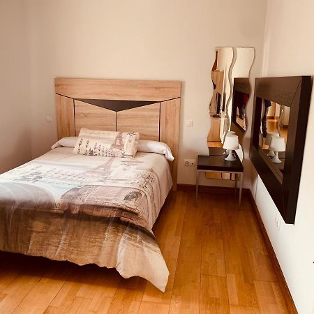 Estudios Blanmart Santander Exteriör bild